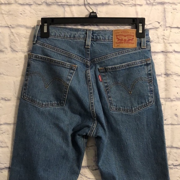 Levi’s 501 Cropped Straight Leg Denim Button Fly Distressed Sz 25 NWOT - Picture 5 of 9